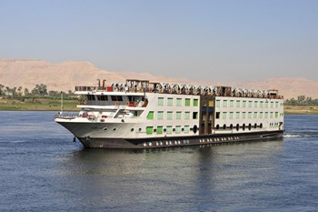 Esplanade Nile Cruise Outside_c0cc1_md.jpg